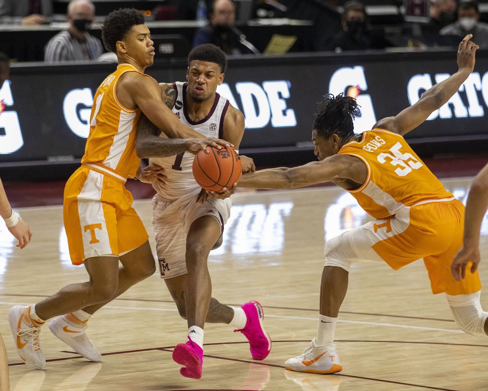 Texas A&M v Tennessee